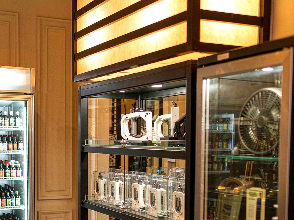 B2B Supply of Aeku accessories — for resellers