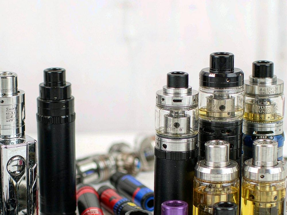 B2B Supply of Aeku devices — budget tier