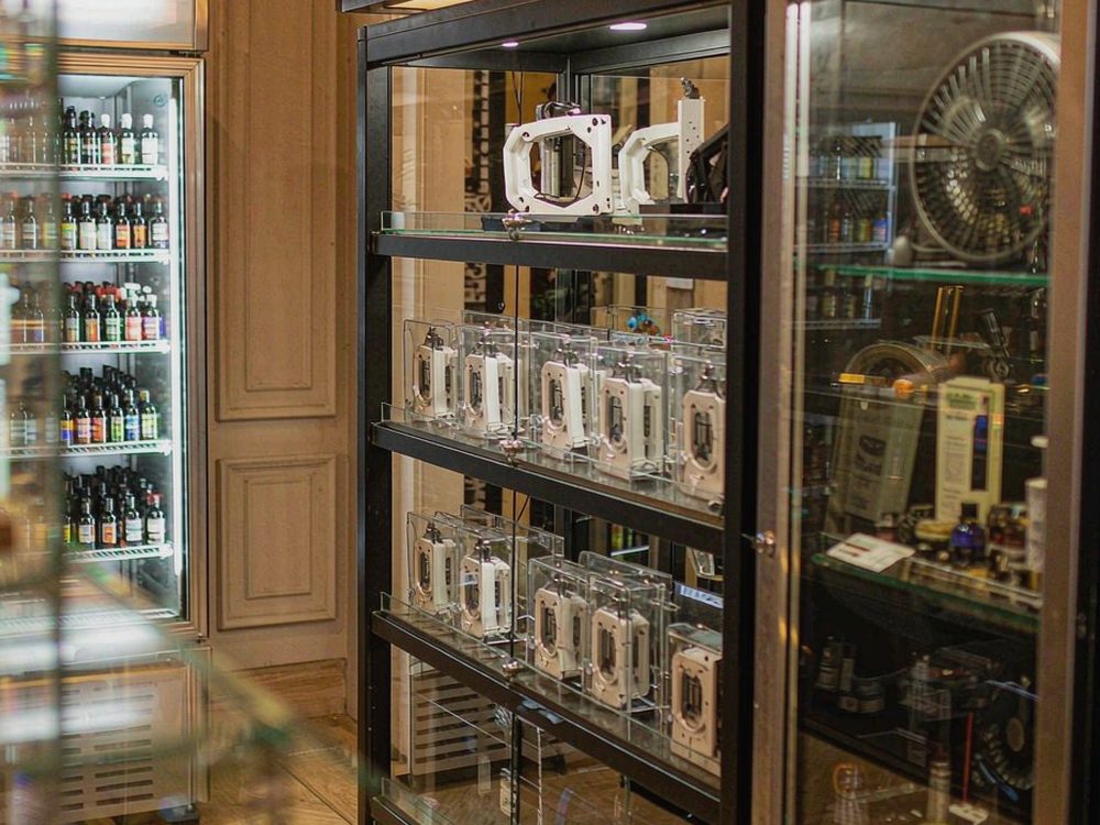 B2B Supply of Aeku disposables — with fast shipping
