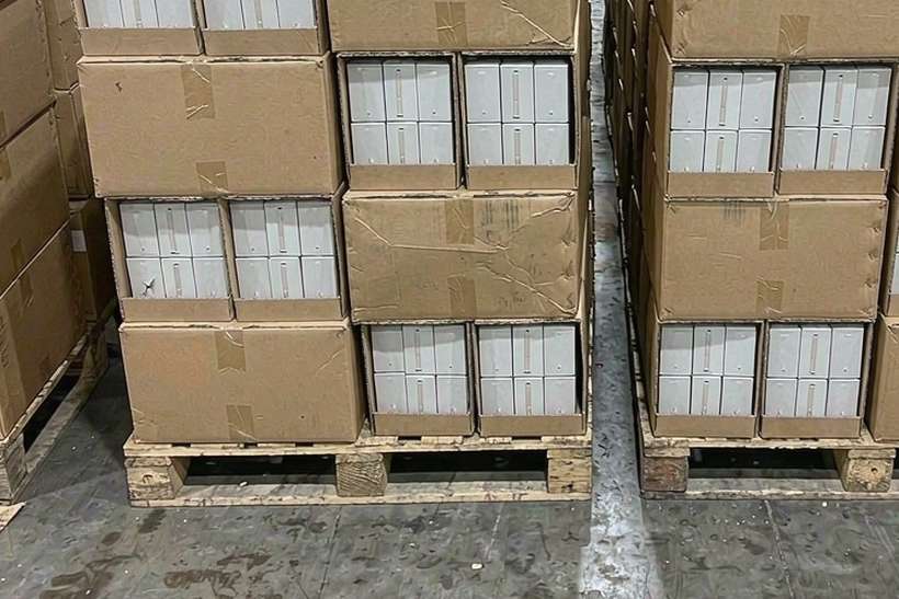 B2B Supply of Aeku hardware — container load