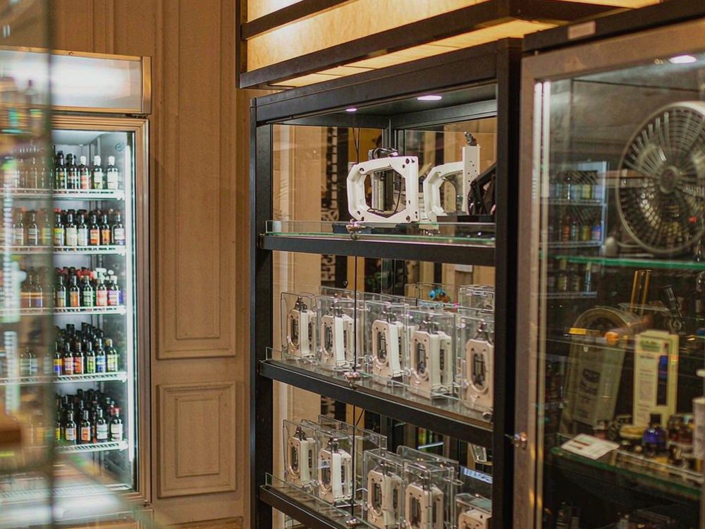 B2B Supply of Aeku products — no minimum MOQ