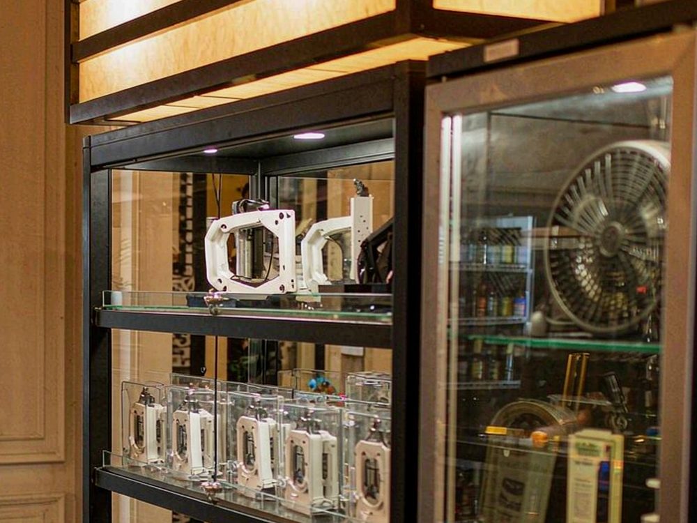 Bulk Distribution for Aeku accessories — with fast shipping