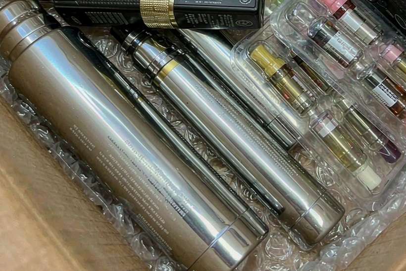 Bulk Distribution for Aeku hardware — sea freight