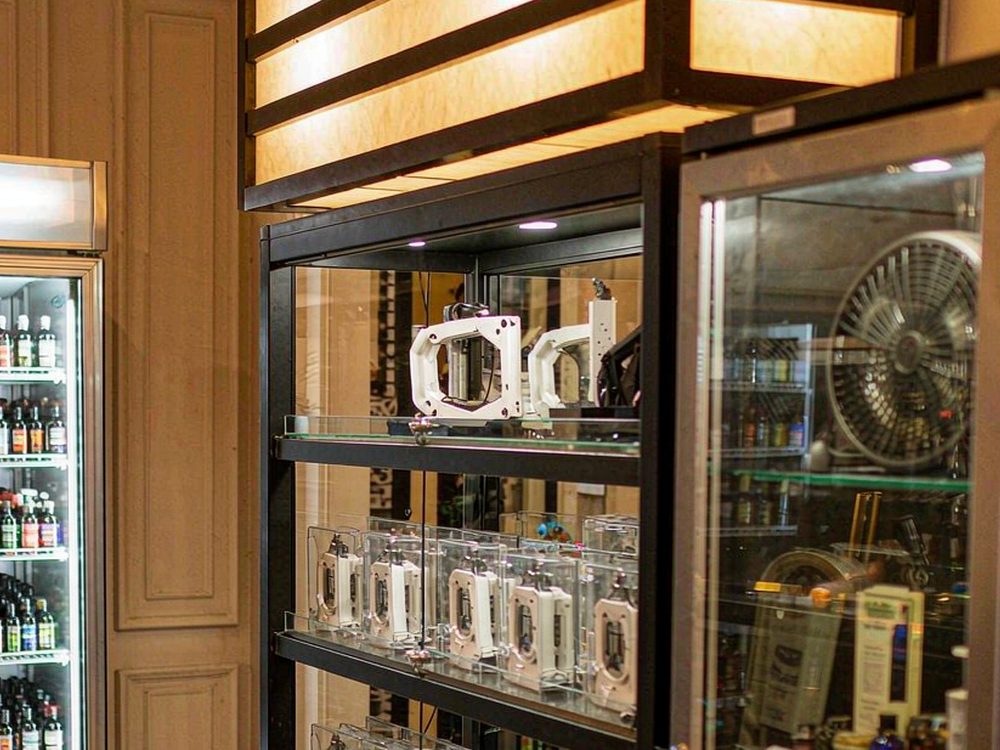 Buyer's Guide to Aeku products — no minimum MOQ