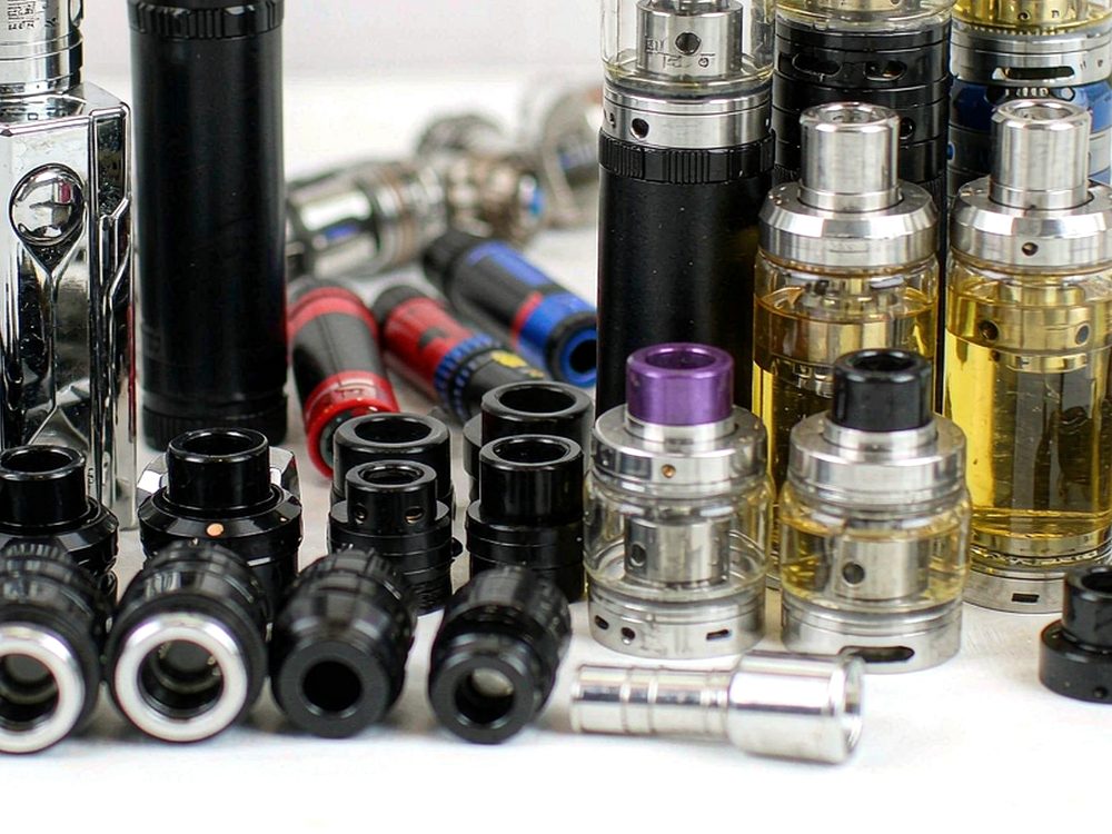 Buyer's Guide to Aeku tanks — with fast shipping