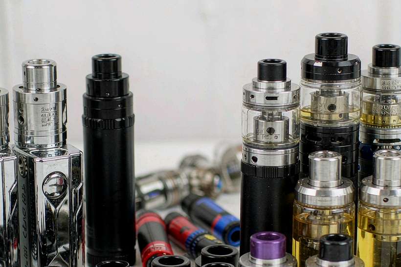 Comparison of Aeku coils Suppliers — EU stock