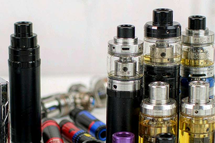 Comparison of Aeku e-liquid Suppliers — small parcel