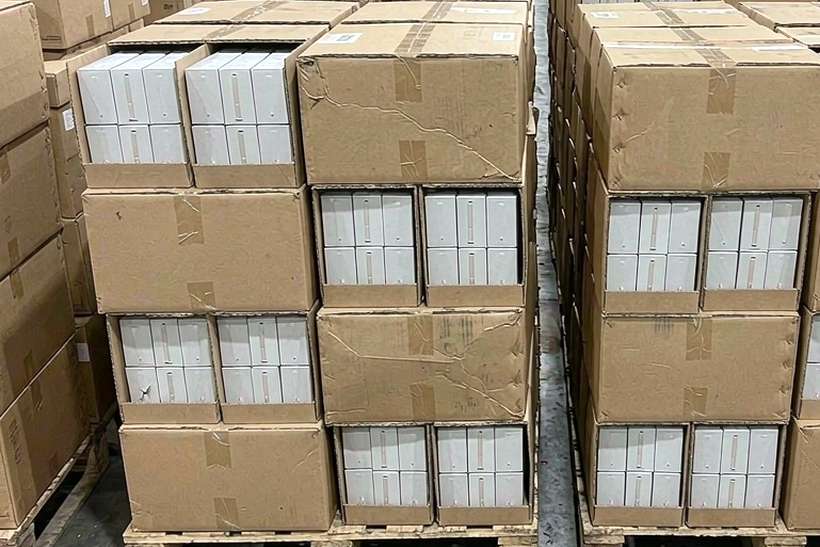 How to Store Aeku accessories — container load