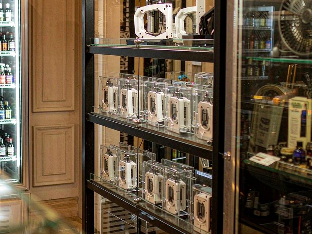 How to Store Aeku tanks — wholesale only