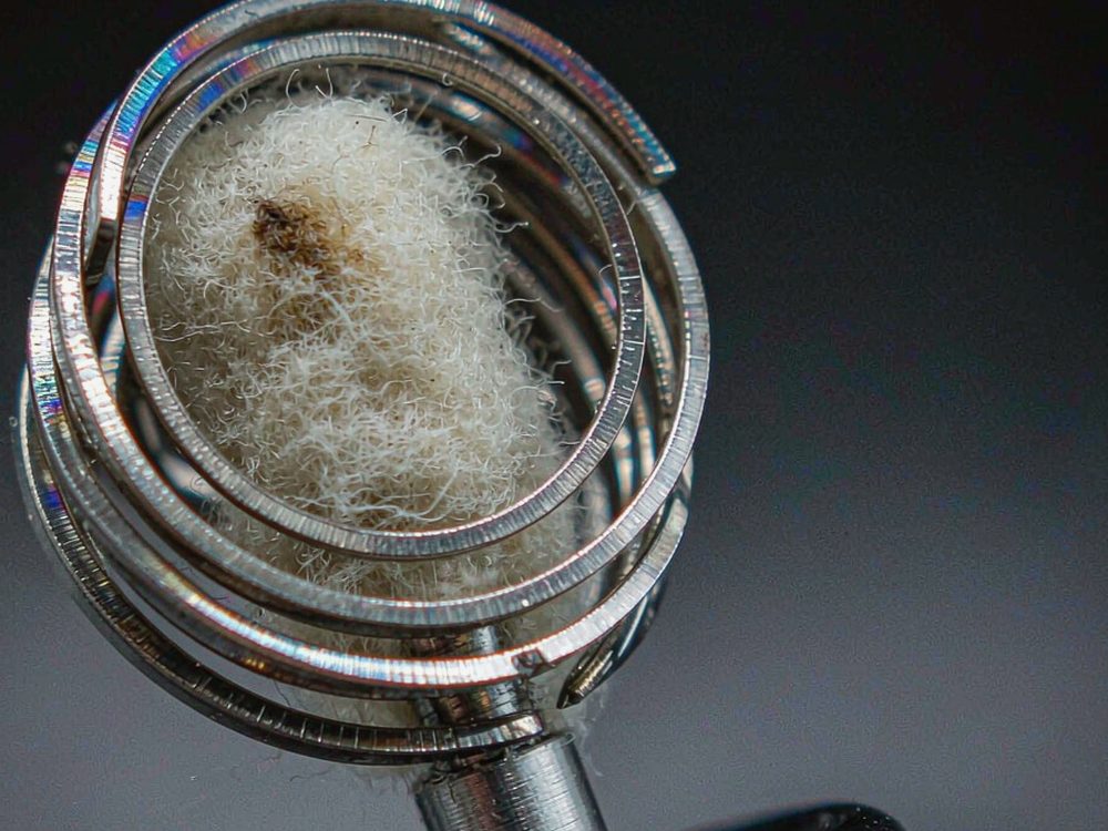 Launch Plan for Aeku e-liquid — premium tier