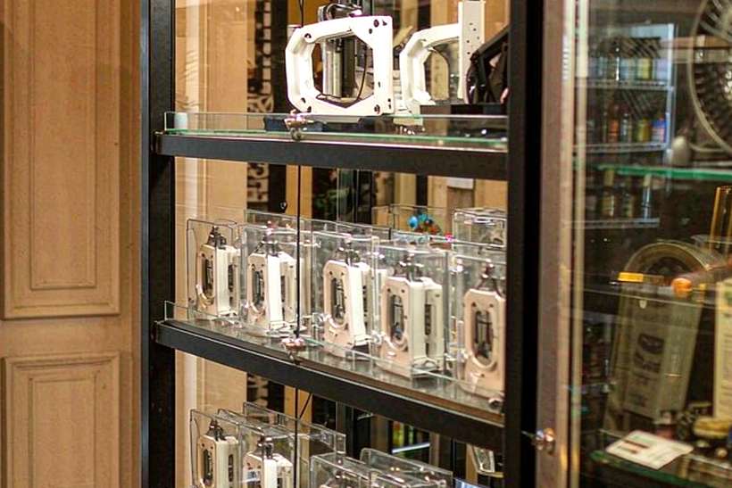 Market Overview of Aeku accessories — Spring catalog