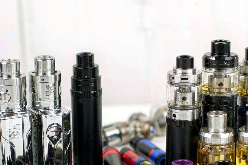 MOQ and Lead Time for Aeku kits — EU stock