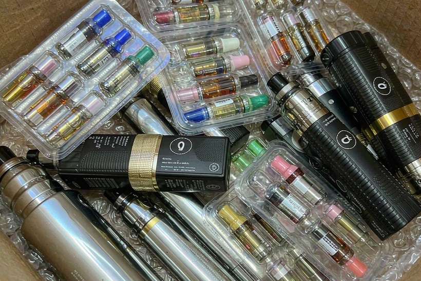 MOQ and Lead Time for Aeku tanks — OEM available
