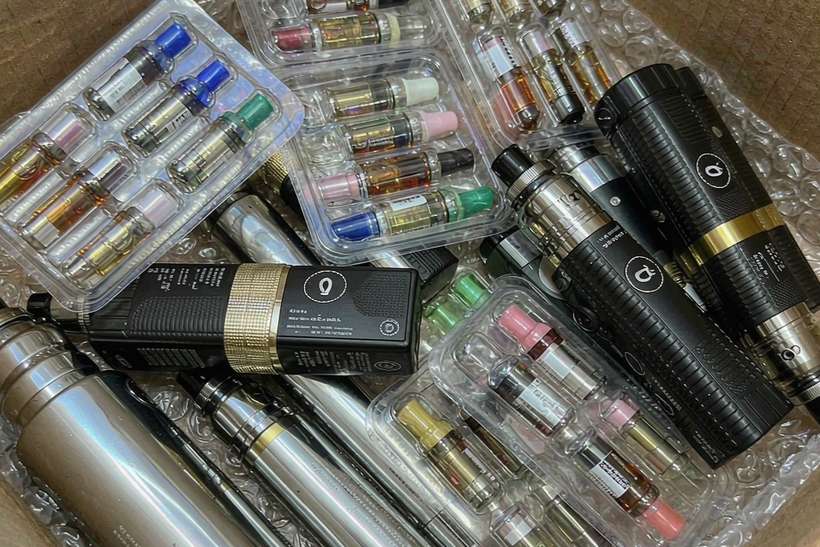 OEM and ODM Options for Aeku e-liquid — small parcel