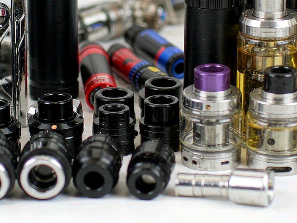 Shipping Guide for Aeku tanks — with fast shipping