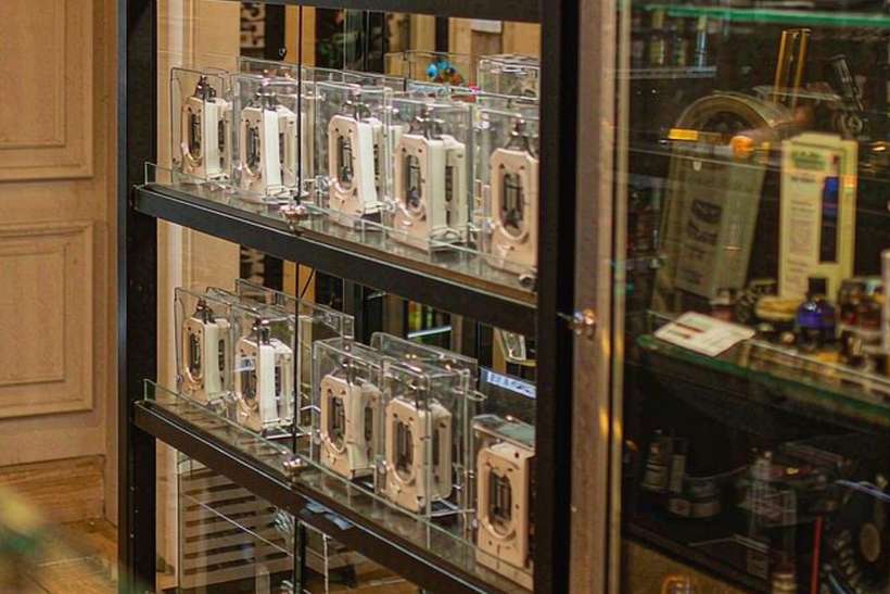 Warehouse Options for Aeku products — small parcel