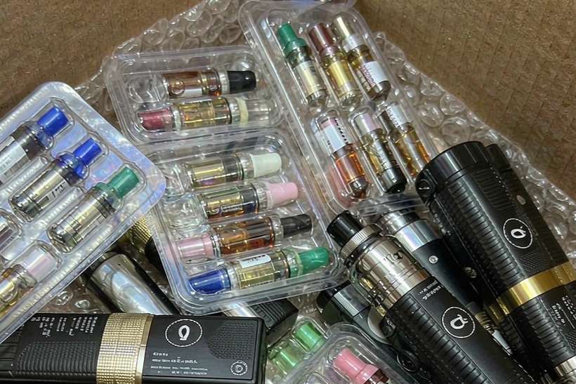 Wholesale Aeku devices — US warehouse