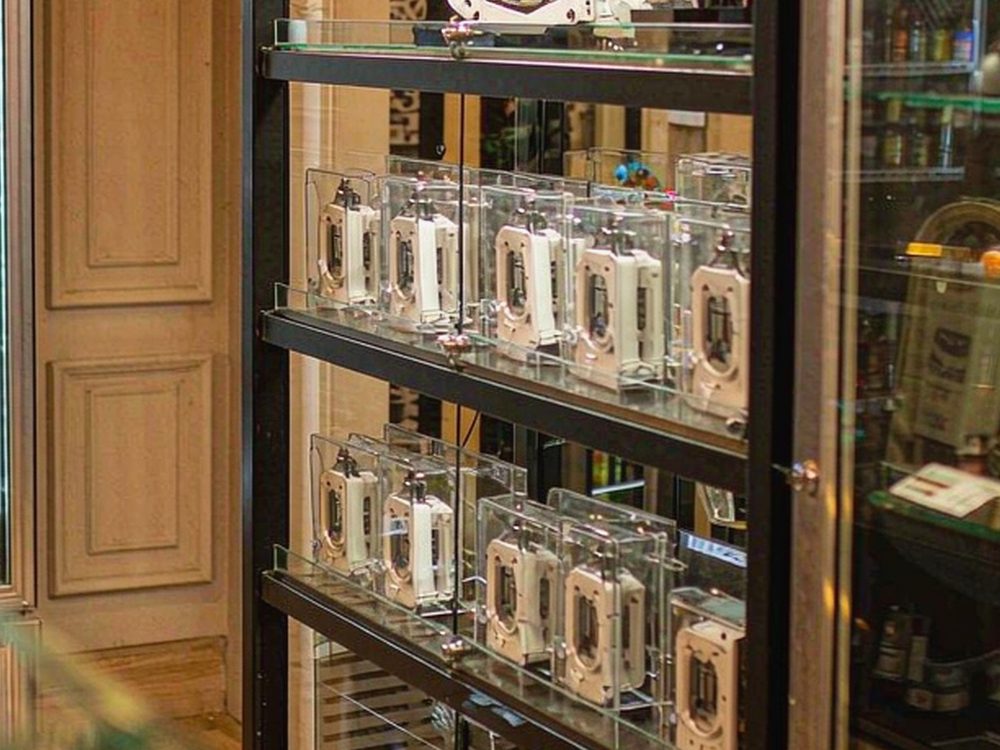 Wholesale Aeku products — no minimum MOQ