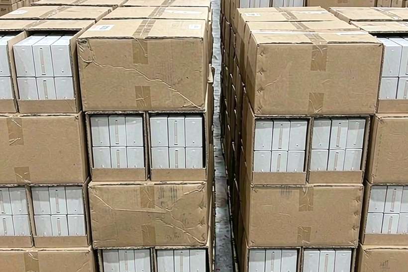 Wholesale Aeku tanks — Autumn stock